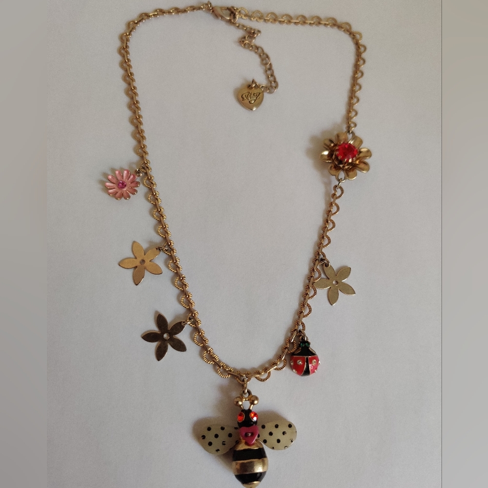 Betsey Johnson Garden Party Necklace - Picture 3 of 13